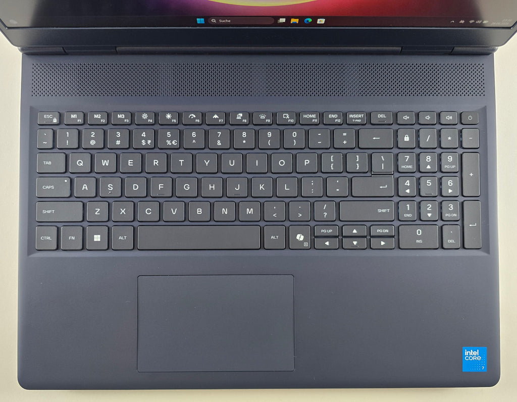 Alienware 16 Aurora Gaming Laptop 16" | Intel Core Ultra 7 240H | RTX 5060 8GB | 32GB DDR5 | 1TB SSD | Ungarisches QWERTZ Tastaturlayout | Win 11 #L10