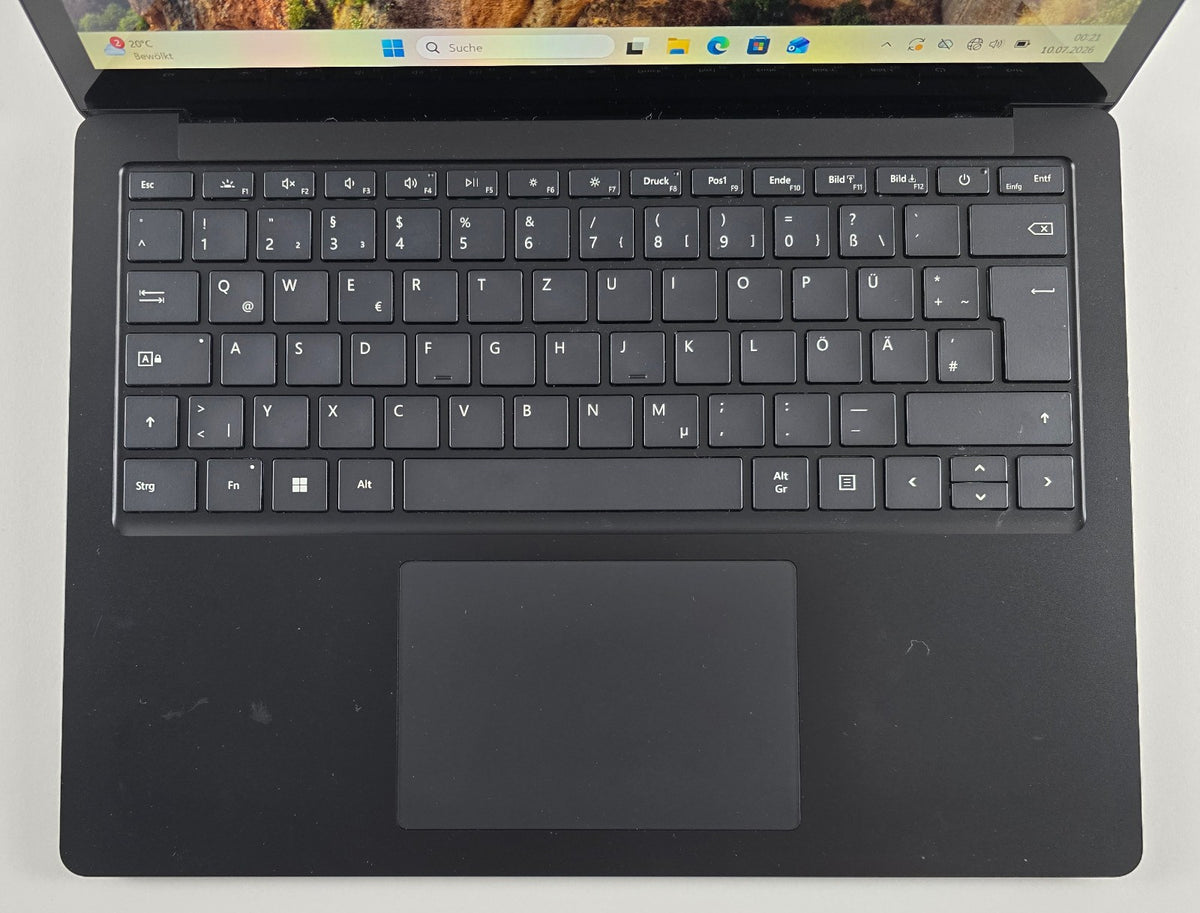 Microsoft Surface Laptop 4 i5-1145G7 16GB RAM 512GB SSD 13,5" Riss, Lesen #GS71