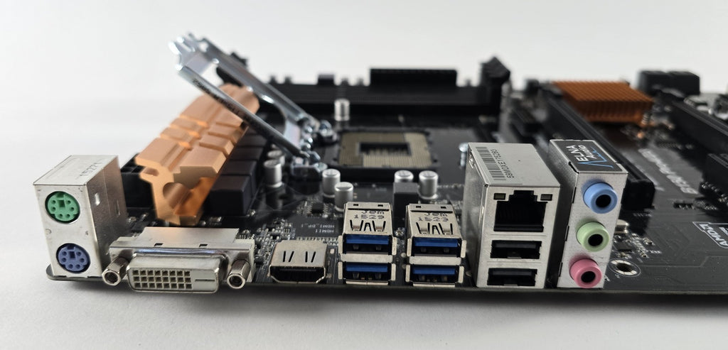 ASRock B150 Pro4/D3 Mainboard LGA 1151 Intel B150 ATX DDR3 #B128