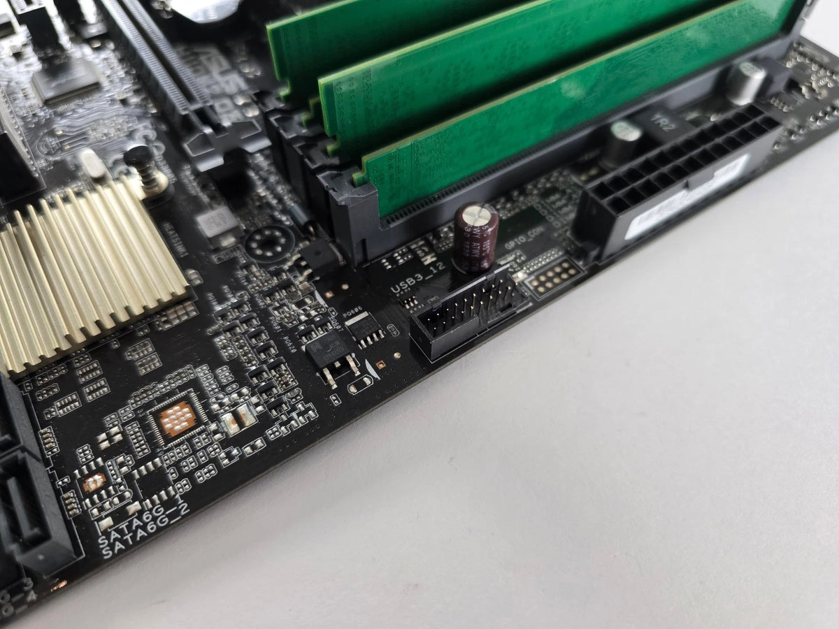 Intel Core i5 6600K + ASUS H110M2-D3 + 16GB DDR3 #Z162