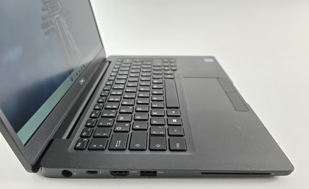 Dell Latitude 7300 i5-8265U 8GB 256GB 13,3" Win 11 Pro #L86