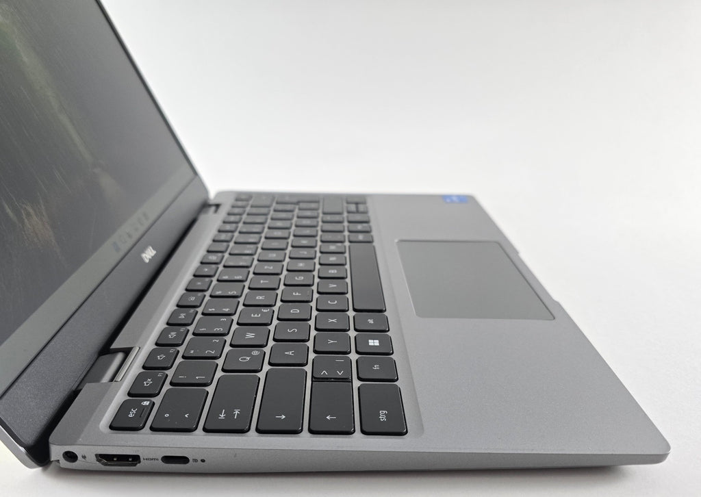 Dell Latitude 3330 13,3" FHD IPS i5-1155G7 8GB 256GB W11 Laptop Notebook #Y54
