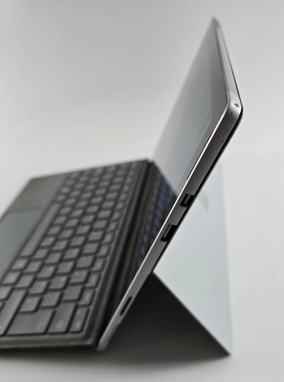 Microsoft Surface Pro 5 Intel i5-7300u 8GB 128GB 2K+ Display TOUCH #SB81