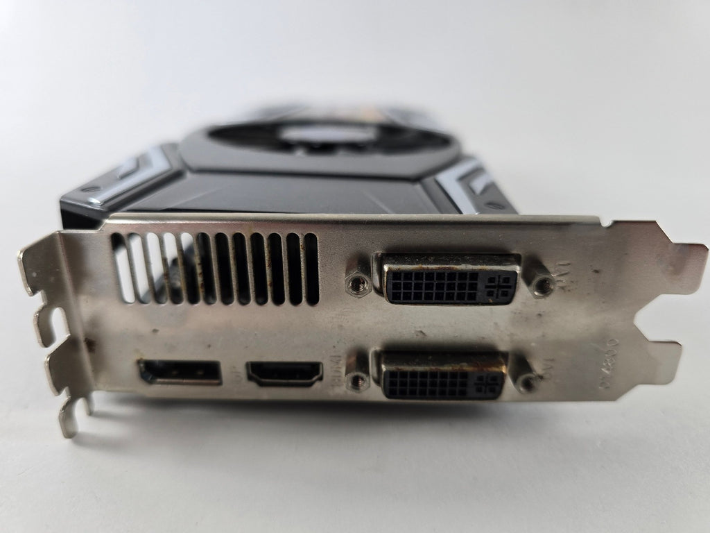 Sapphire Radeon HD 6790 1GB GDDR5 256 Bit PCIe Grafikkarte AMD #G83