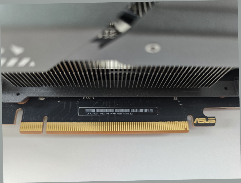 ASUS TUF Gaming Radeon RX 7900 XT OC 20GB GDDR6 Grafikkarte + OVP #G22
