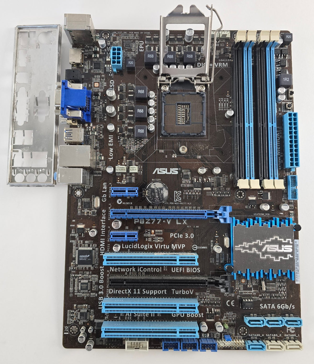 ASUS P8Z77-V LX Intel Z77 Sockel 1155 ATX Mainboard Teildefekt