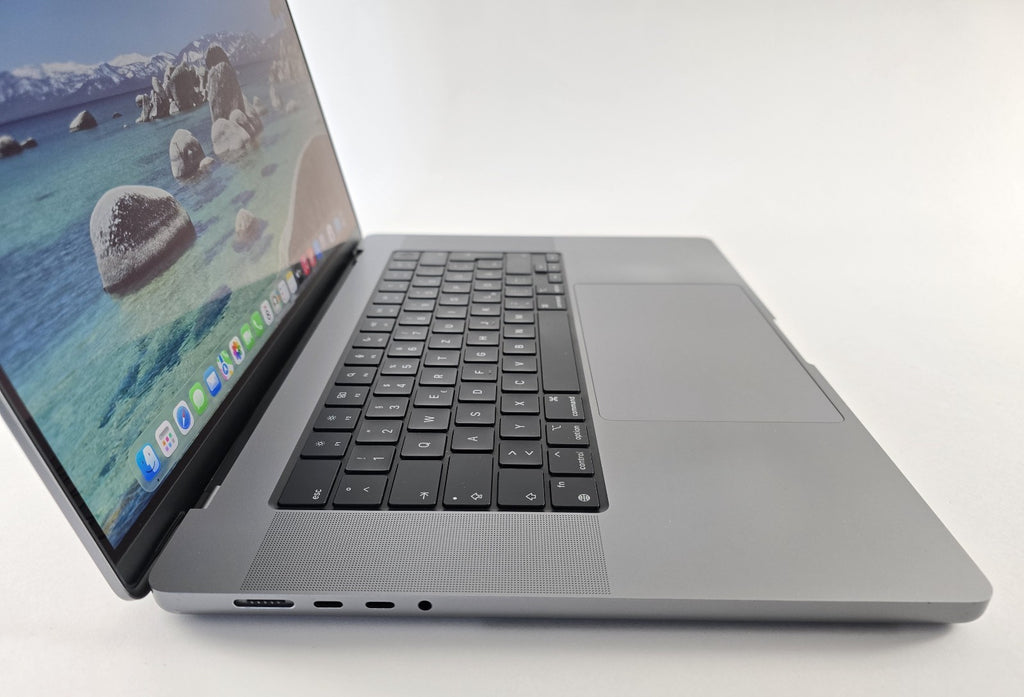 Apple MacBook Pro 16" 2021 M1 Pro 10-Core 16GB 512GB SSD macOS QWERTZ #MB71