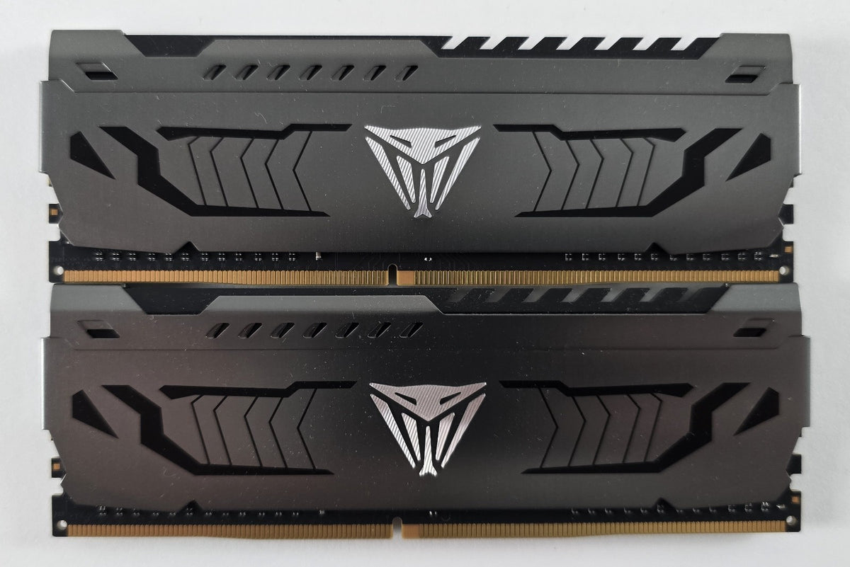 Patriot Viper Steel 16GB Kit 2x8GB DDR4-3000 CL16 PVS48G300C6 #R26