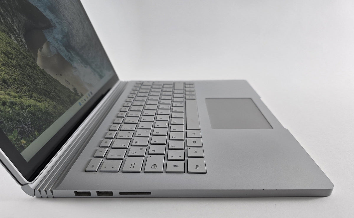 Microsoft Surface Book 2 13,5" i7-8650U 16GB 512GB GTX 1050 W11 Pro Kerben #L17