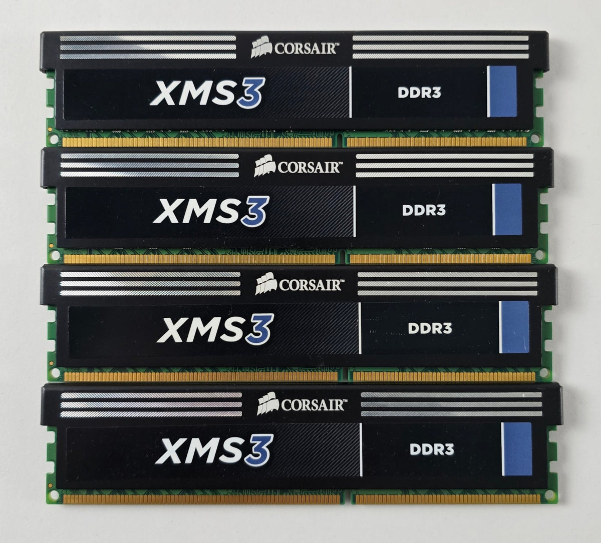 16GB (4 x 4GB) Corsair CMX16GX3M4A1600C9 PC3-12800U 1600MHz DDR3 Computer Memory