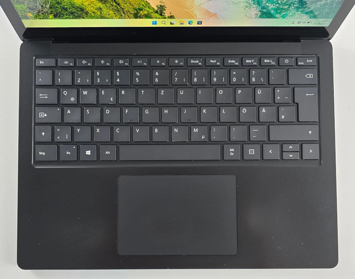 Microsoft Surface Laptop 4 i5-1145G7 16GB RAM 512GB SSD 13,5" Riss, Lesen – SKU NB7