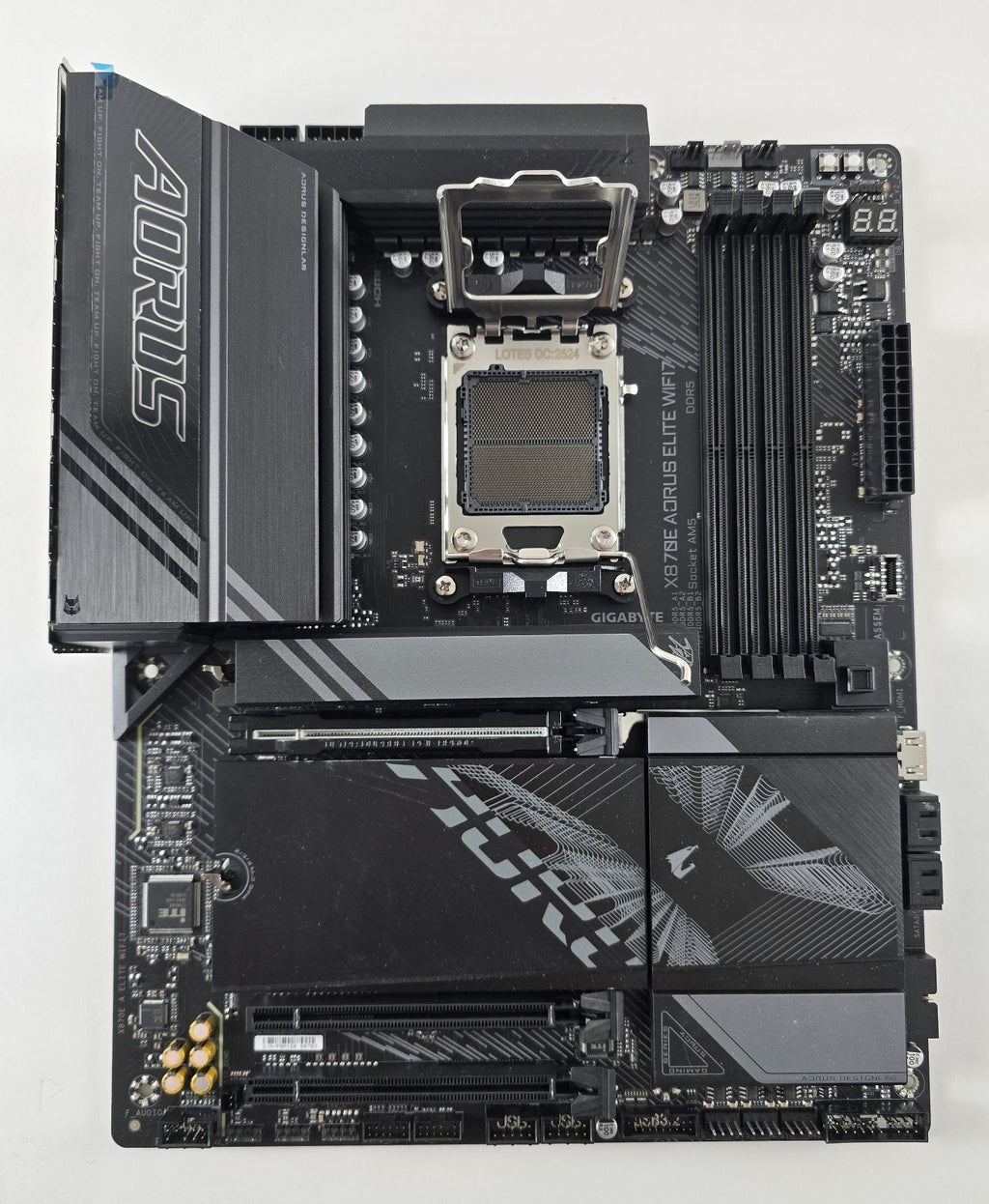 Gigabyte X870E AORUS ELITE WIFI7 AM5 ATX DDR5 Wi-Fi 7 #N13