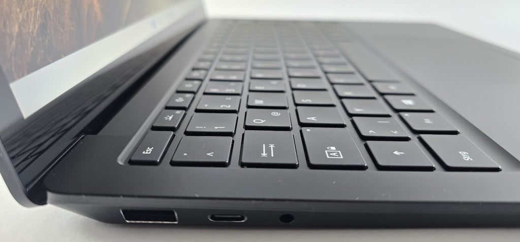 Microsoft Surface Laptop 4 13,5" i5-1145G7 16GB 512GB Win 11 Pro #L122
