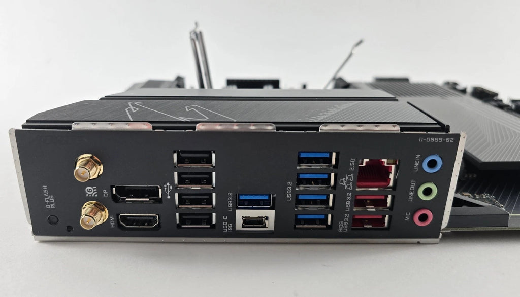 GIGABYTE B650 AORUS Elite AX V2 Mainboard DEFEKT #MB28
