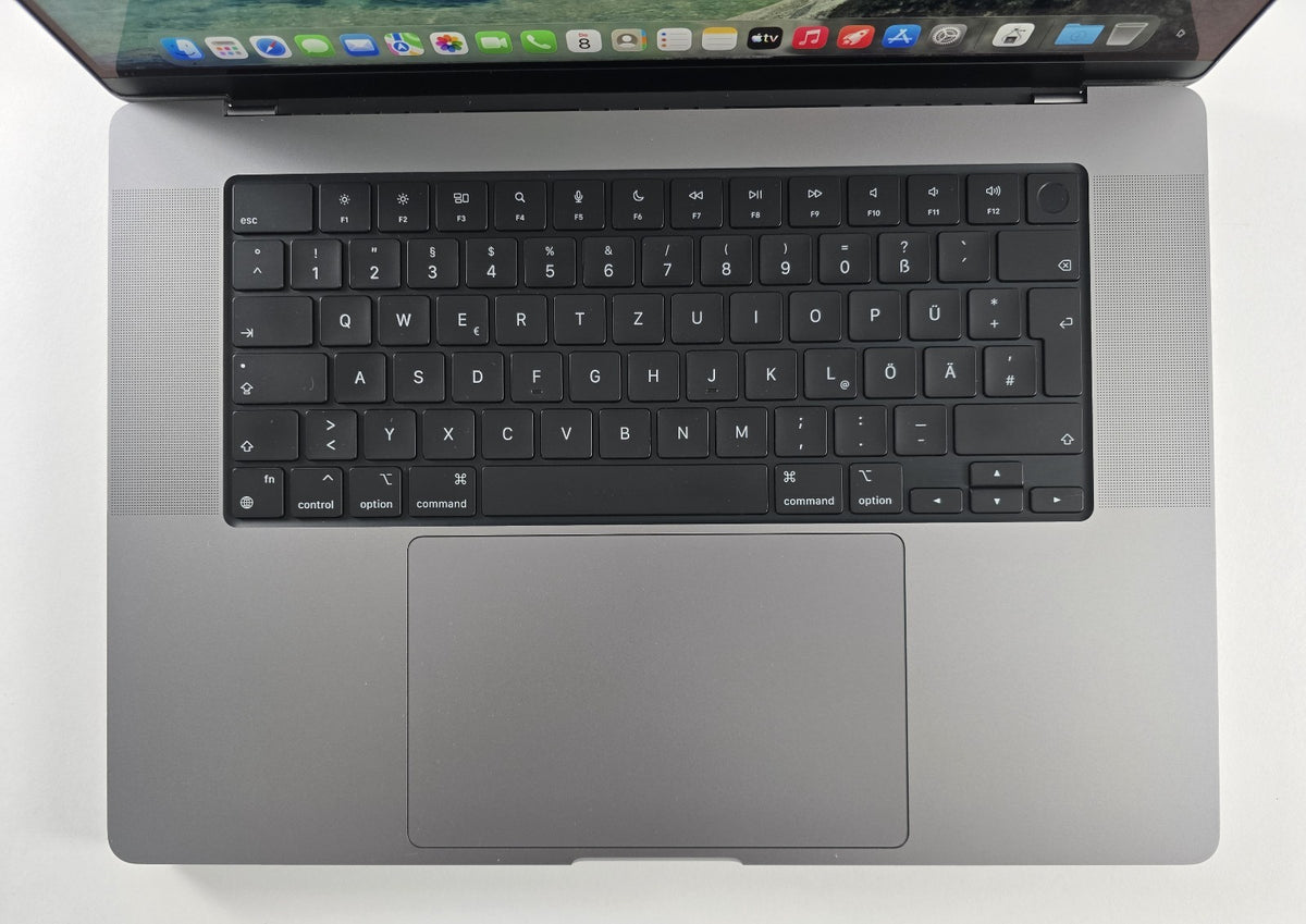 Apple MacBook Pro 16" 2021 M1 Pro 10-Core 16GB 512GB SSD macOS QWERTZ #MB70