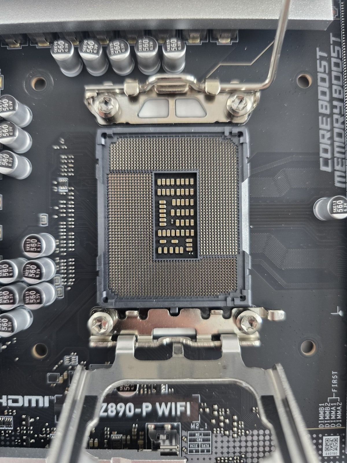 MSI PRO Z890-P WIFI LGA1851 Z890 ATX DDR5 DEFEKT #N19
