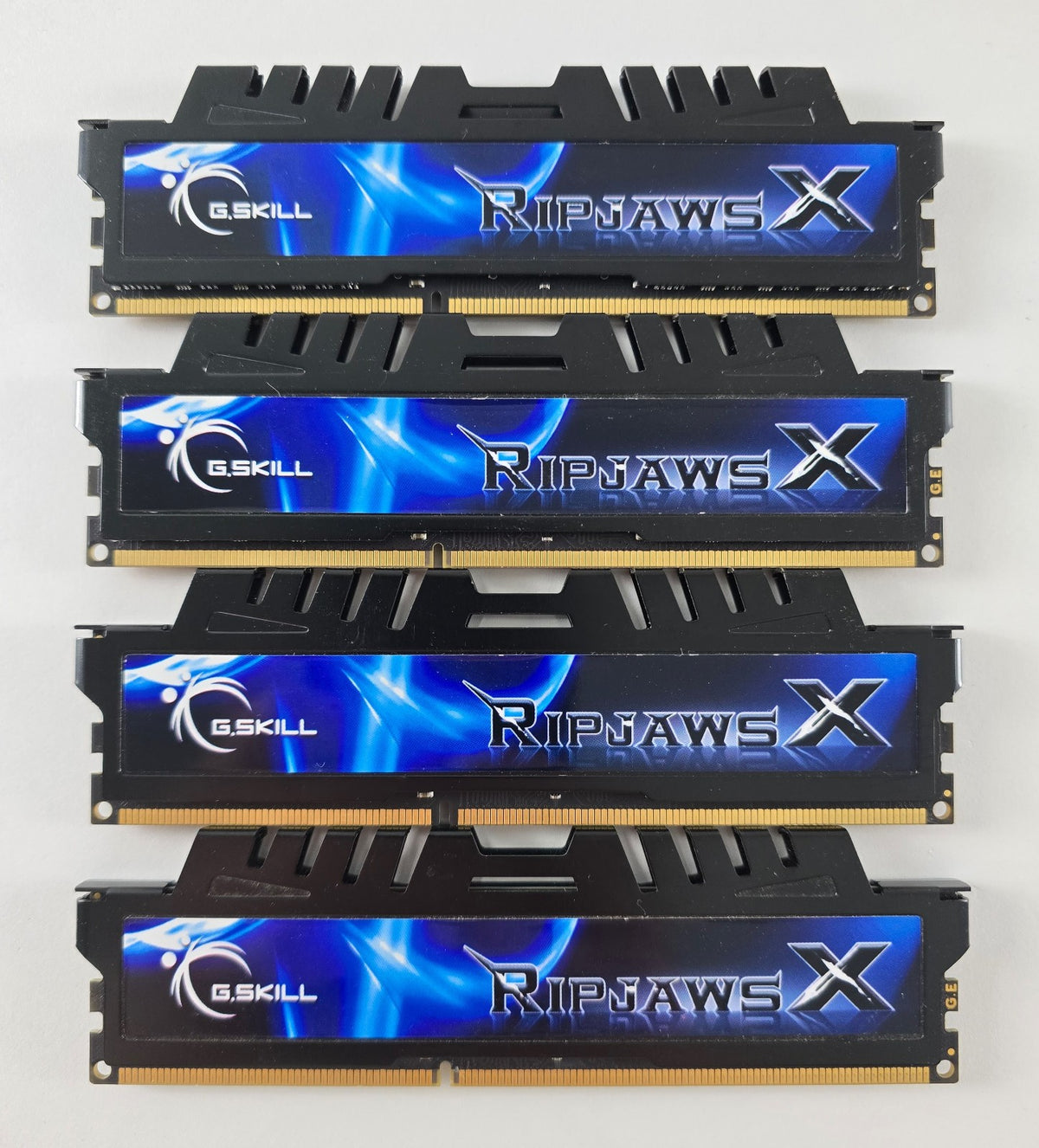 G.Skill RipJawsX 32 GB (4x8GB) F3-2133C9Q-32GXH PC3-17000 DDR3-2133 RAM Garantie