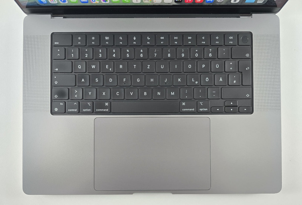Apple MacBook Pro 16" 2021 M1 Pro 16GB 512GB Space Grau #MB66