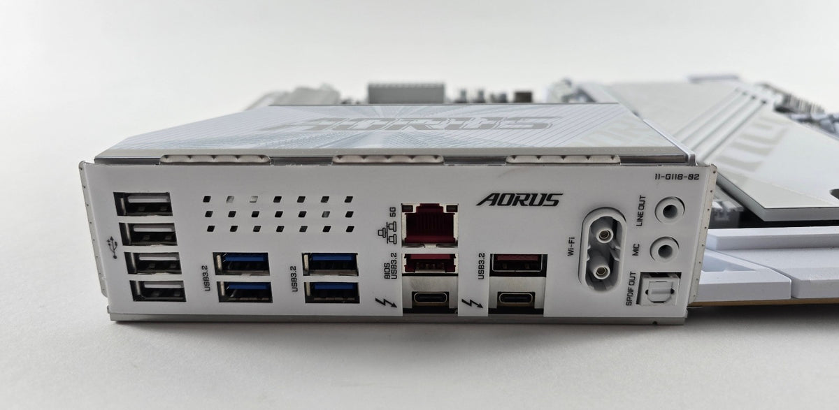 GIGABYTE Z890 AORUS PRO ICE DDR5 ATX Mainboard Sockel 1851 TB4/HDMI/WIFI7 #B93