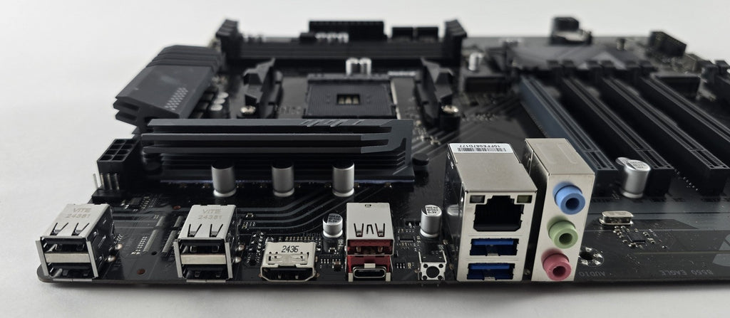 Gigabyte B550 EAGLE Mainboard AMD B550 AM4 ATX DDR4 DEFEKT kein Bild #N3