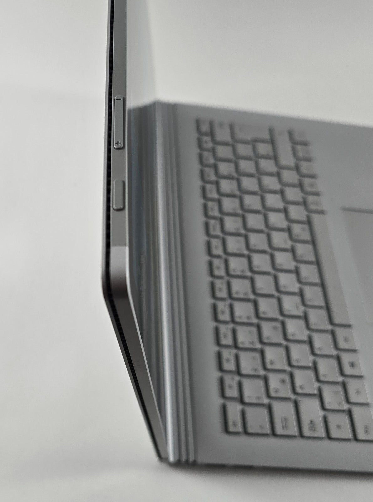 Microsoft Laptop Surface Book 2 i5-8350U 8GB 256GB 13,5" 4K (3:2) W11 Pro #Y55