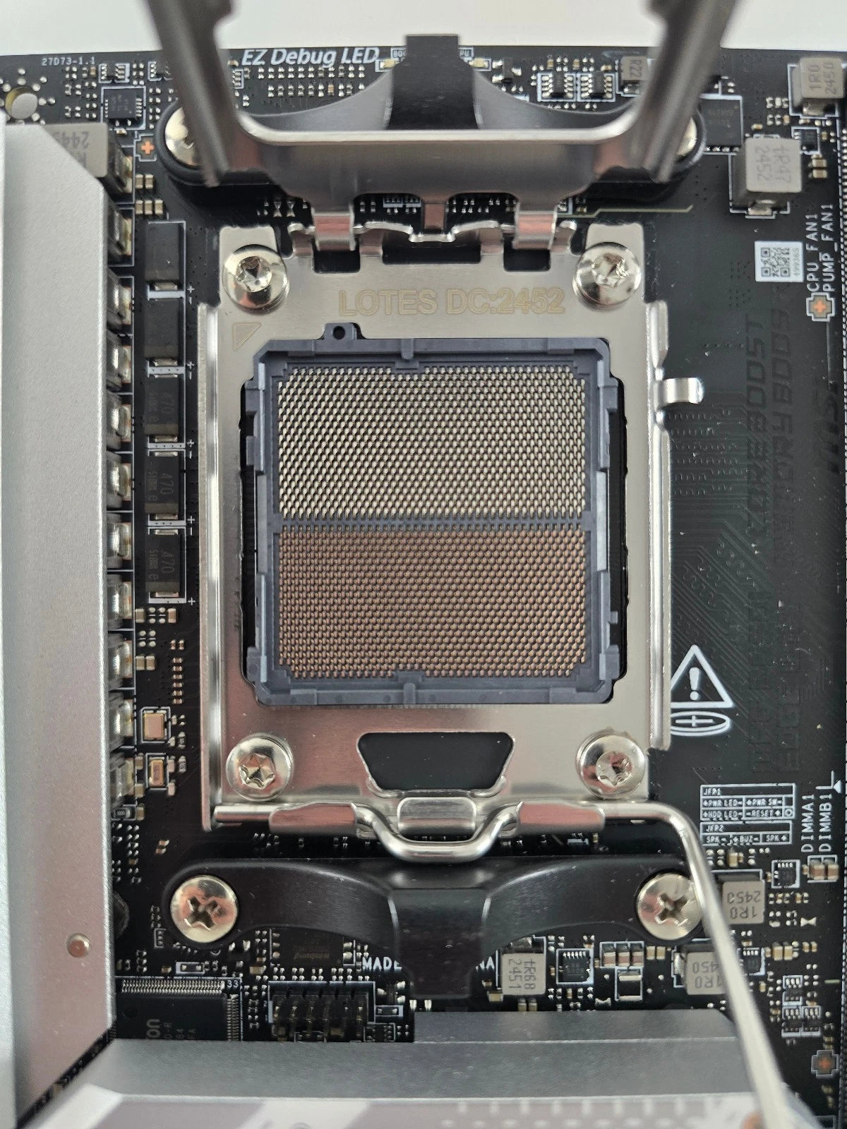 MSI MPG B650I EDGE WIFI Motherboard AMD B650 Sockel AM5 mini ITX DEFEKT #MB66