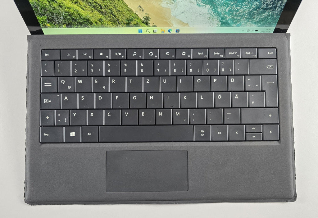 Microsoft Surface Pro 4 i5-6300U 8GB 256GB 12,3" 2736x1824 Win 11 Pro #L21
