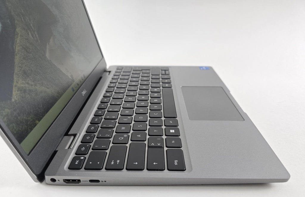 Dell Latitude 3330 i5-1155G7 8GB 256GB 13,3" 1920x1080 Win 11 Pro #L82