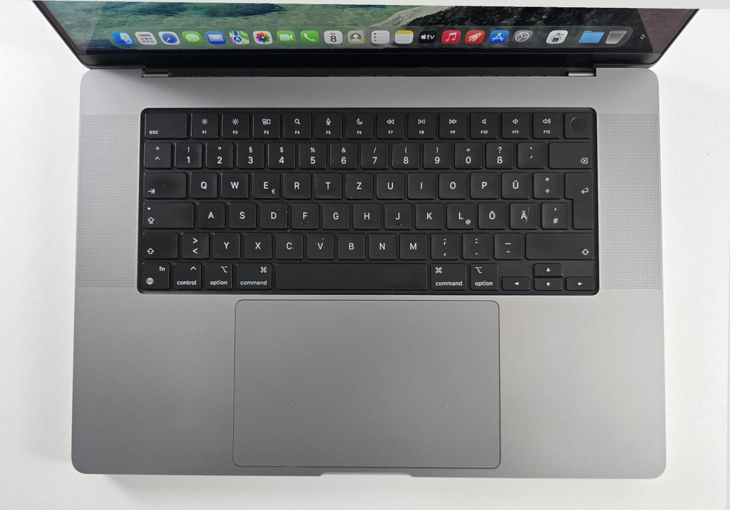 Apple MacBook Pro 16" 2021 M1 Pro 10-Core 16GB 512GB SSD macOS QWERTZ #MB74