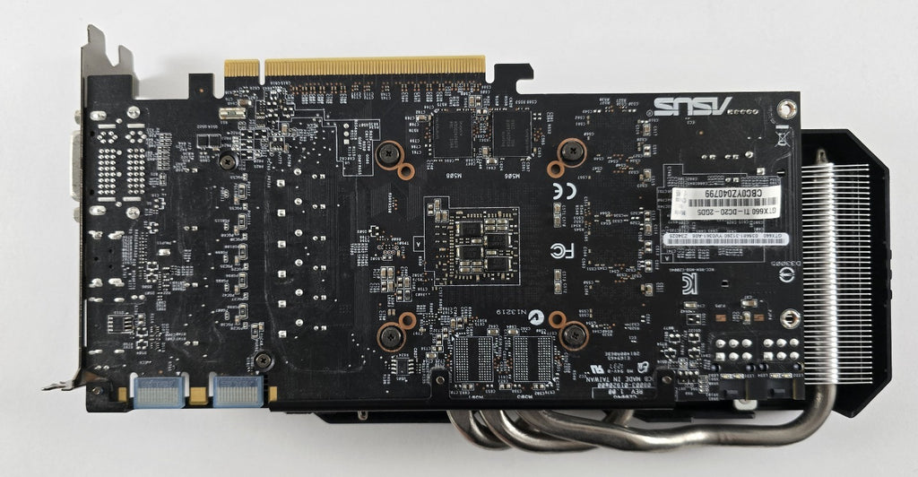 ASUS GeForce GTX 660 Ti DirectCU II OC 2GB GDDR5 Grafikkarte #G25