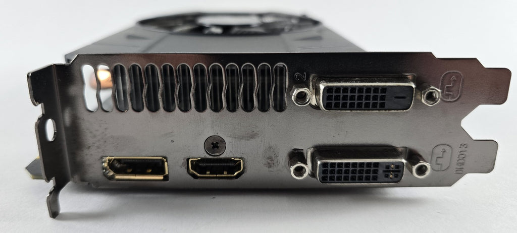 Gigabyte GeForce GTX 960 Mini ITX OC 4GB GDDR5 128 Bit DP HDMI #G126