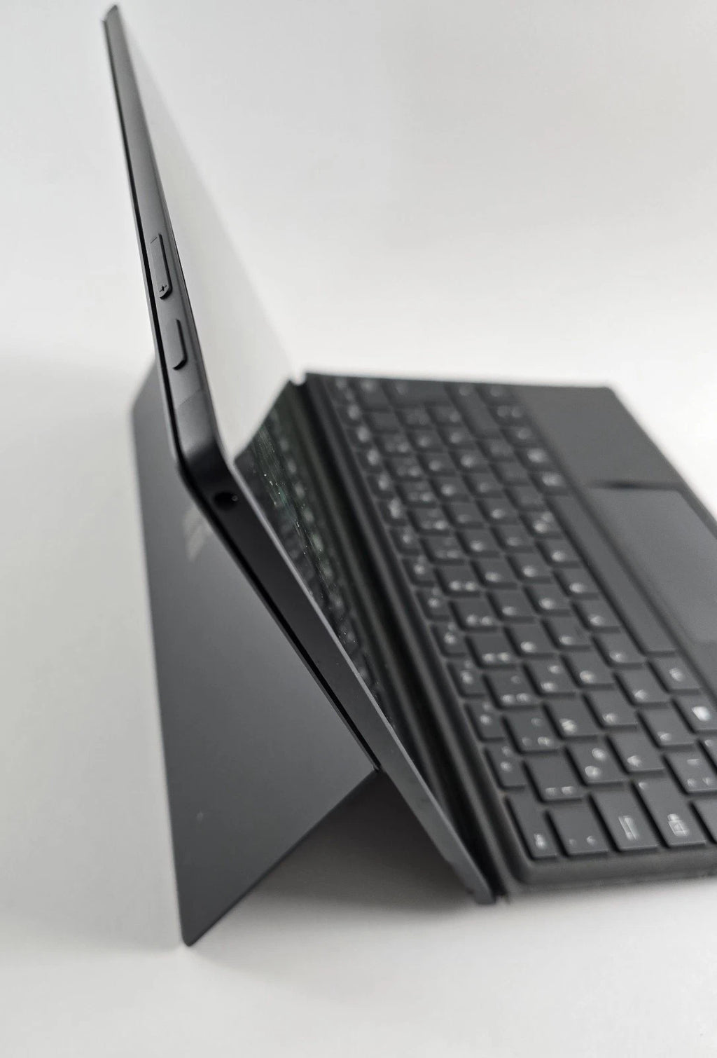 Microsoft Surface Pro 6 Core i7-8650U 12,3" 512GB SSD 16GB RAM – SKU SB84