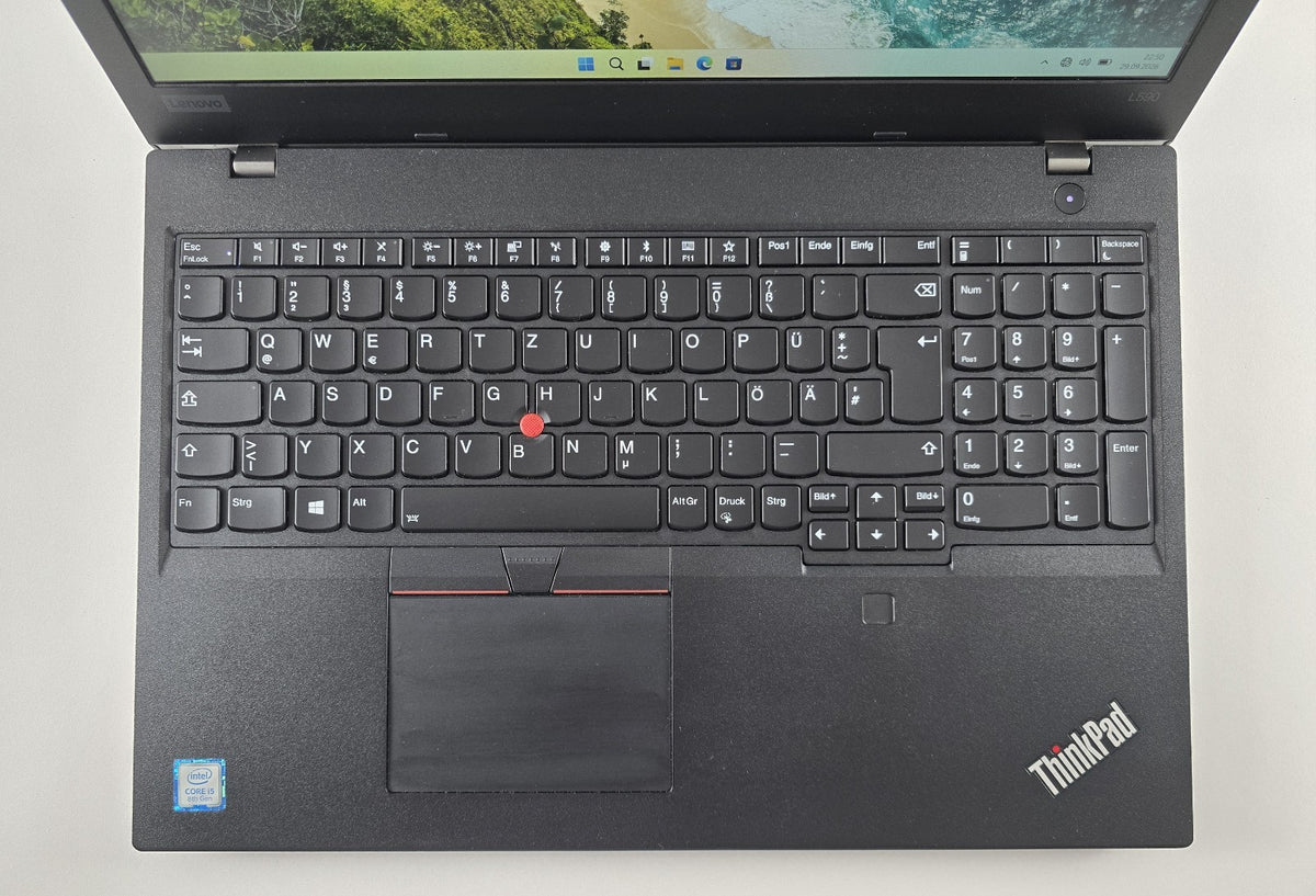 Lenovo ThinkPad L590 i5-8265U 8GB 256GB SSD 15,6" 1920x1080 Win 11 Pro #L145