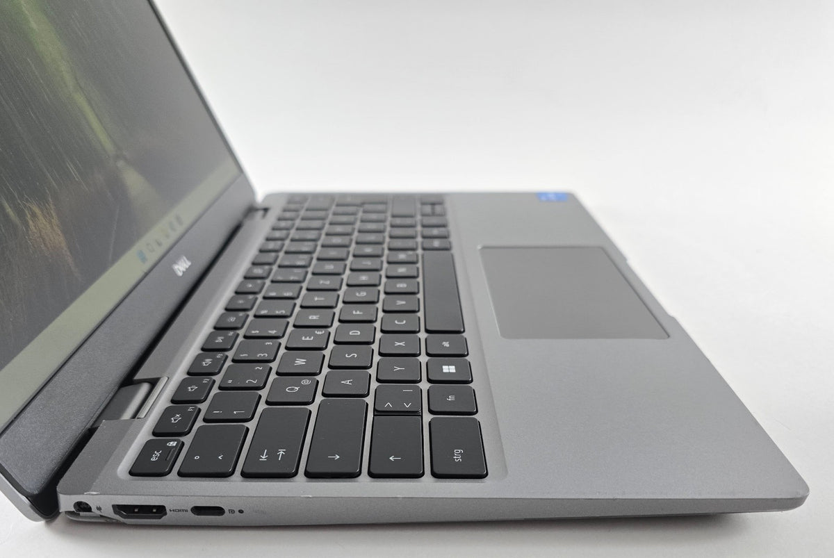 Dell Latitude 3330 13,3" FHD IPS i5-1155G7 8GB 256GB W11 Laptop Notebook #NB31