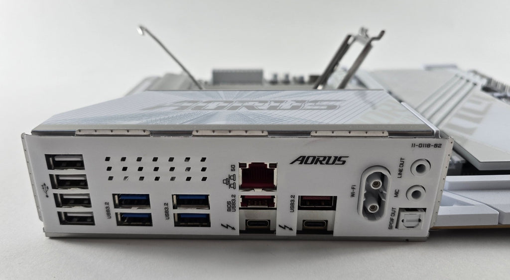 GIGABYTE Z890 AORUS PRO ICE DDR5 ATX Mainboard Sockel 1851 TB4/HDMI/WIFI7 #B93