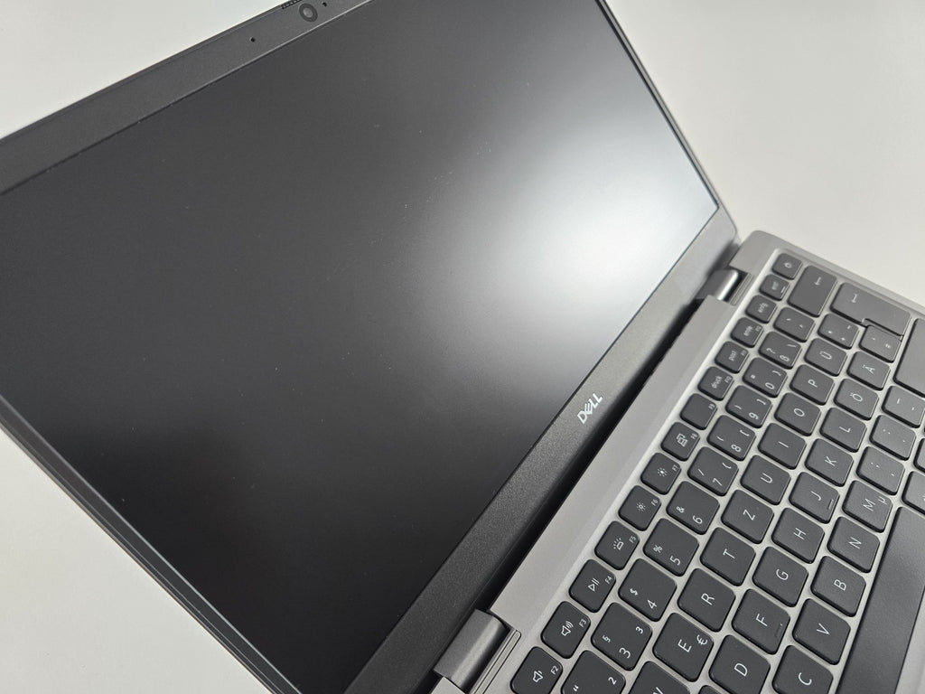 Dell Latitude 3330 i5-1155G7 8GB 256GB SSD 13,3" 1920x1080 Win 11 Pro #L149