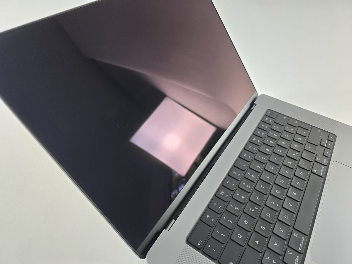 Apple MacBook Pro 16" 2021 M1 Pro 10-Core 32GB 1TB SSD macOS QWERTZ #MB68
