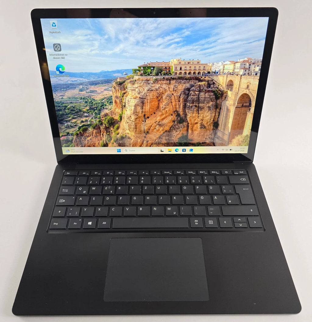 Microsoft Surface Laptop 4 i5-1145G7 16GB RAM 512GB SSD 13,5" Riss, Lesen – SKU GS21