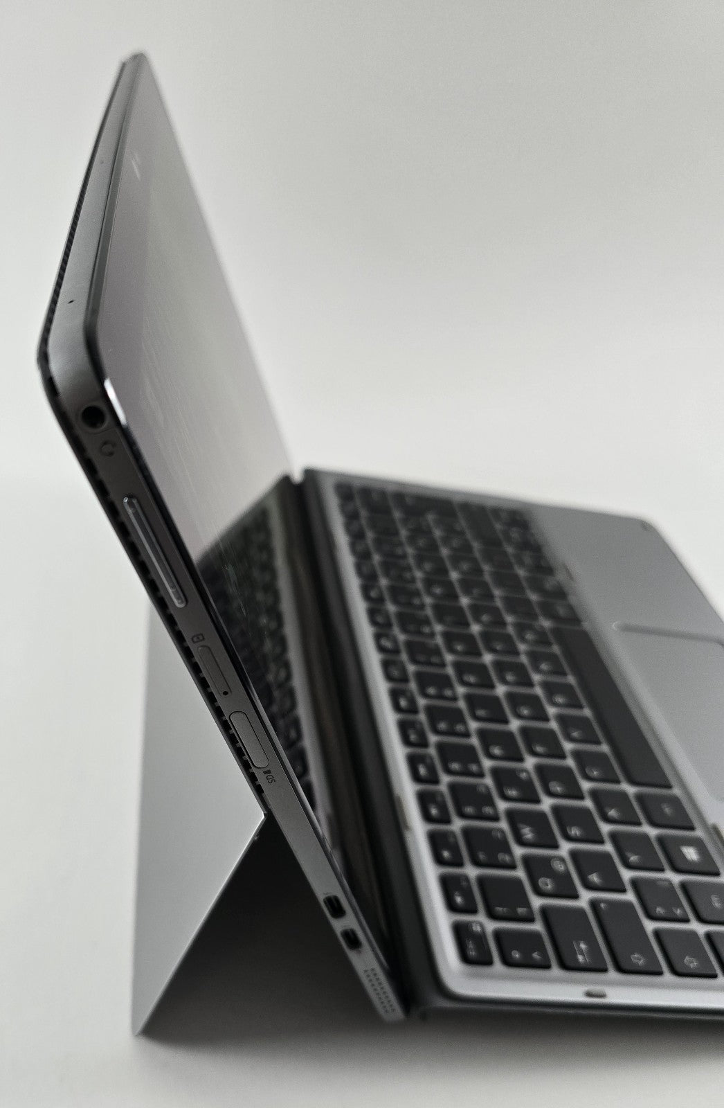 Dell Latitude 7210 2-in-1 i5-10310U 16GB 512GB 12,3" 1920x1280 Win 11 Pro #L56