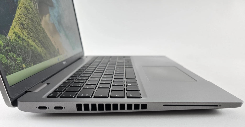 Dell Latitude 5530 | i7-1265U vPro | 32GB RAM | 1TB NVMe | MX550 (2GB) FHD – SKU B9