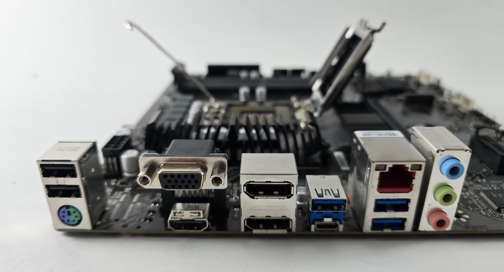 Gigabyte Mainboard Motherboard B760M DS3H DDR4 Intel LGA1700 #MB70