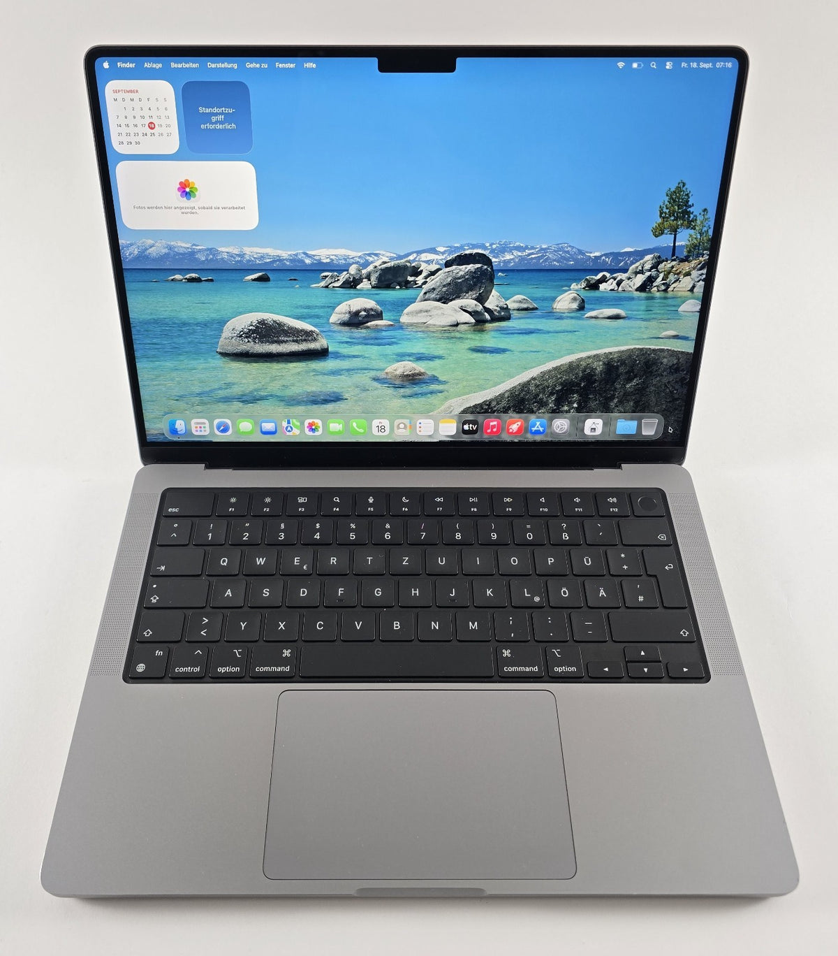 Apple MacBook Pro 14" 2021 M1 Pro 16GB RAM 512GB SSD #MB52