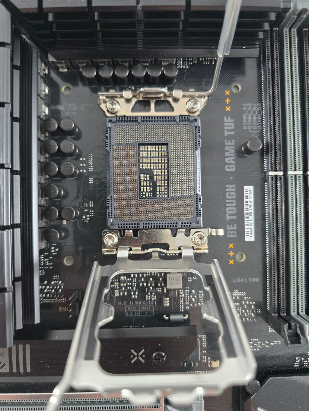 ASUS TUF Gaming B760-Plus WIFI Intel B760 DDR5 Mainboard LGA 1700 LESEN! #MB59