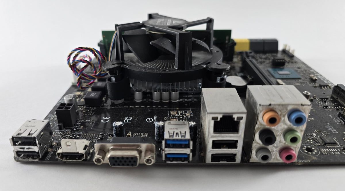 Intel Core i5 7400 + ASUS OEM Mainboard + 8GB DDR4 + CPU Kühler #Z93