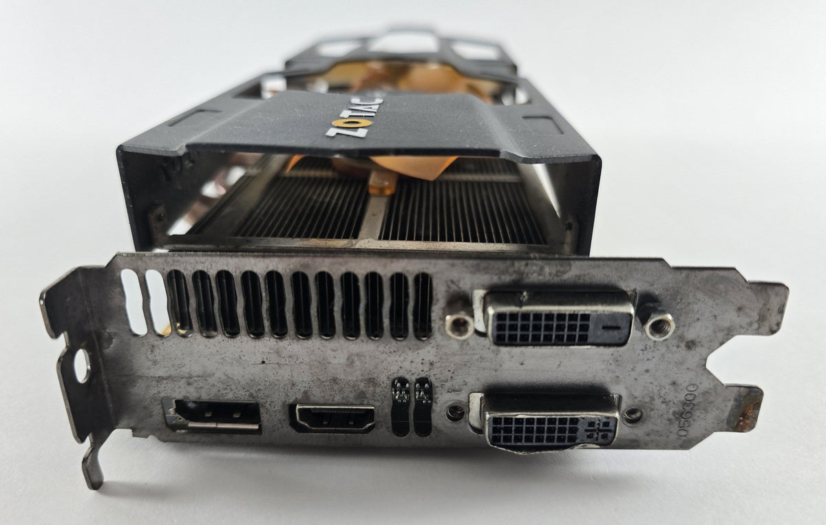 Zotac GeForce GTX 670 AMP! Edition 2GB GDDR5 Grafikkarte ZT-60302 #G94