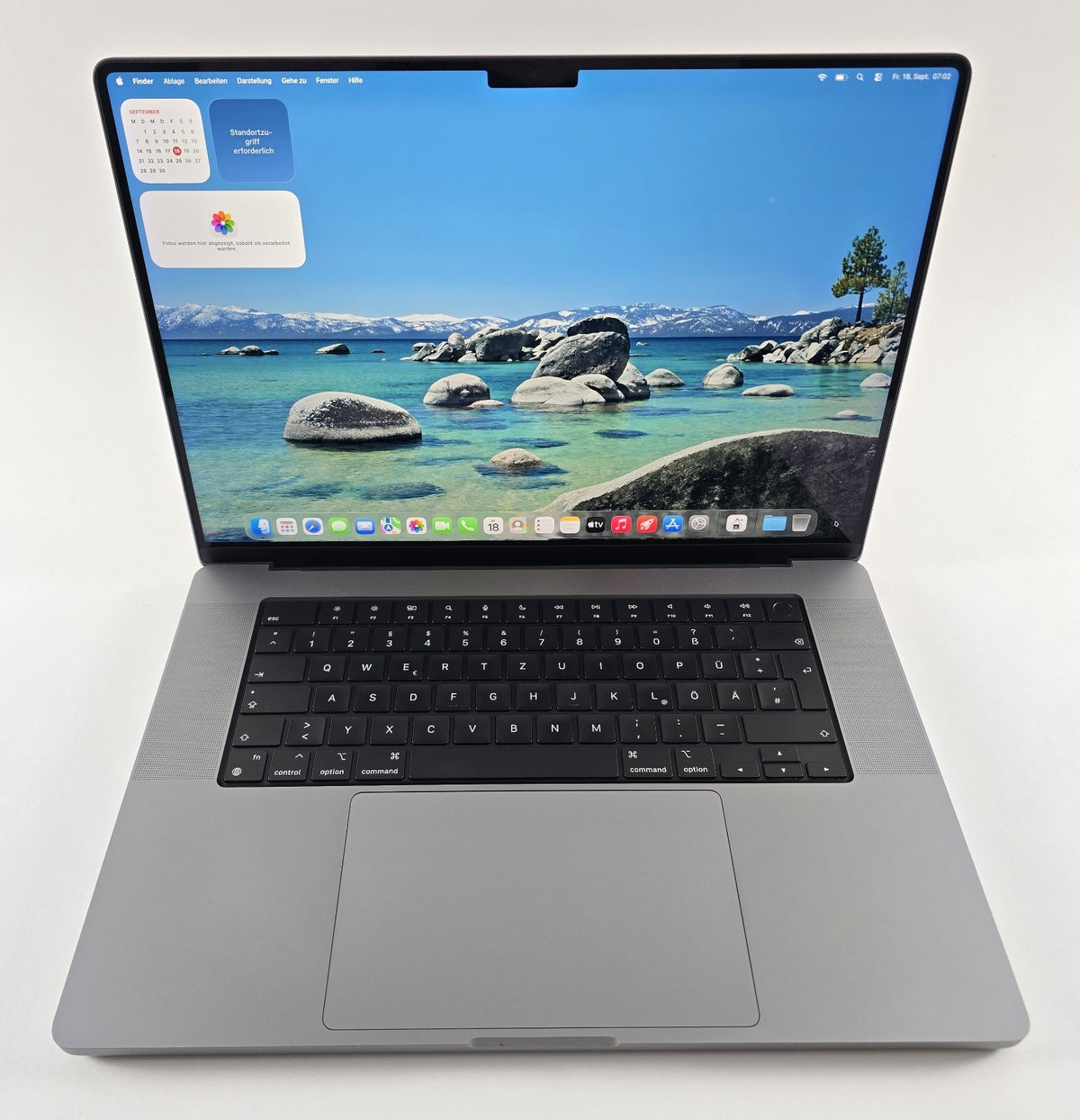 Apple MacBook Pro 16" 2021 M1 Pro 16GB RAM 512GB SSD #MB48