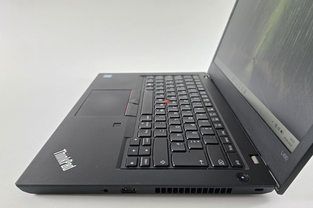 Lenovo ThinkPad L490 i5-8265U 8GB 256GB 14" 1920x1080 Win 11 Pro #L90