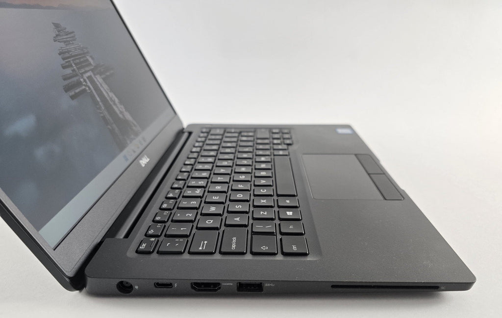 Dell Latitude 7300 i5-8265U 8GB 256GB 13,3" FHD Win 11 Pro QWERTY US #L28
