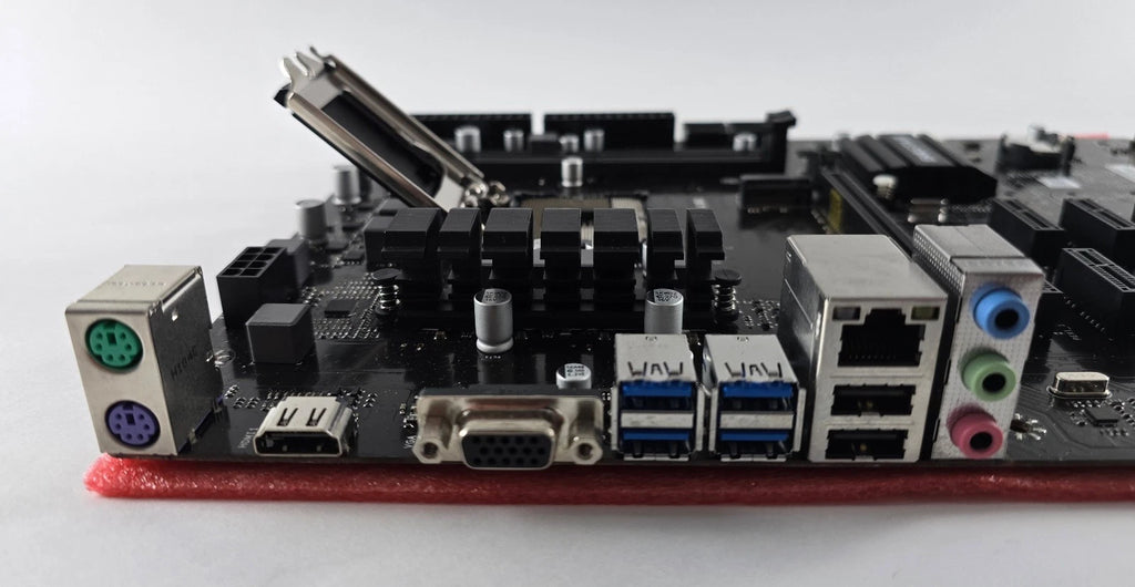 Biostar TB360-BTC PRO Mainboard Intel B360 Sockel 1151 DDR4 DEFEKT #MB5
