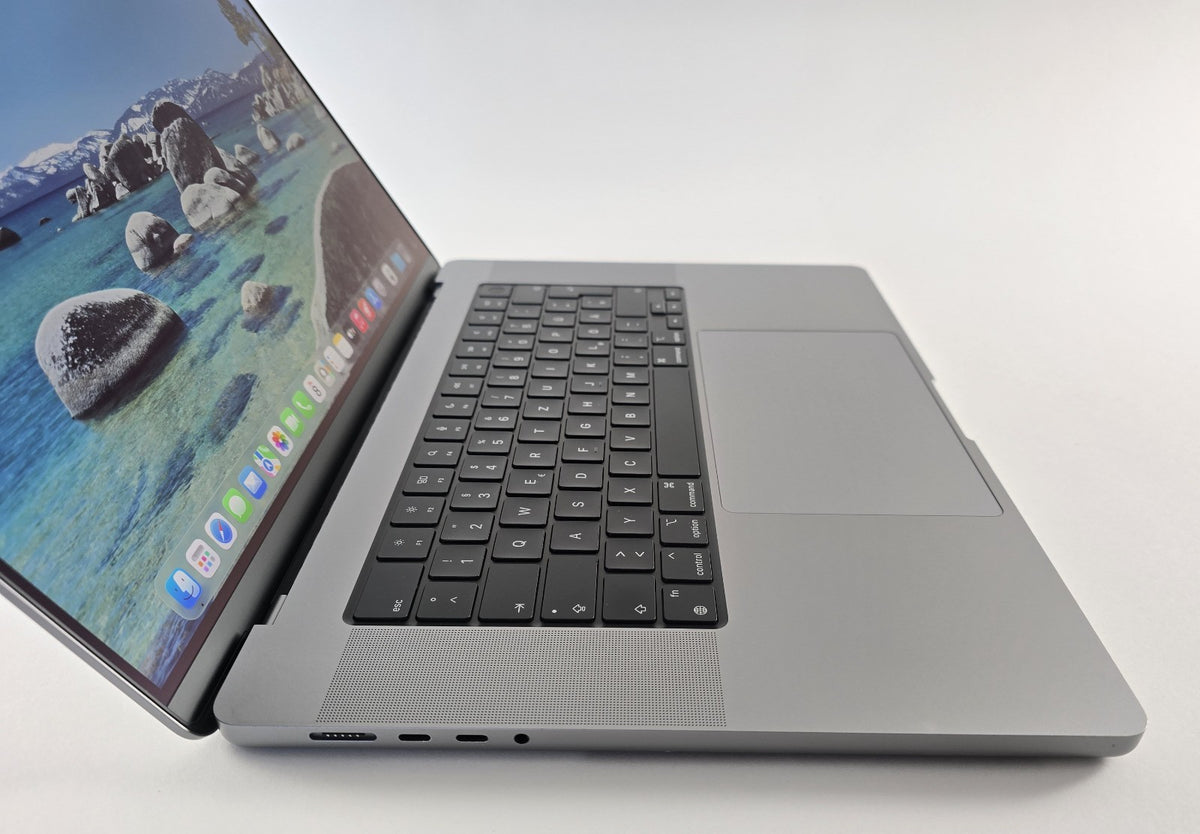 Apple MacBook Pro 16" 2021 M1 Pro 10-Core 32GB 1TB SSD macOS QWERTZ #MB68